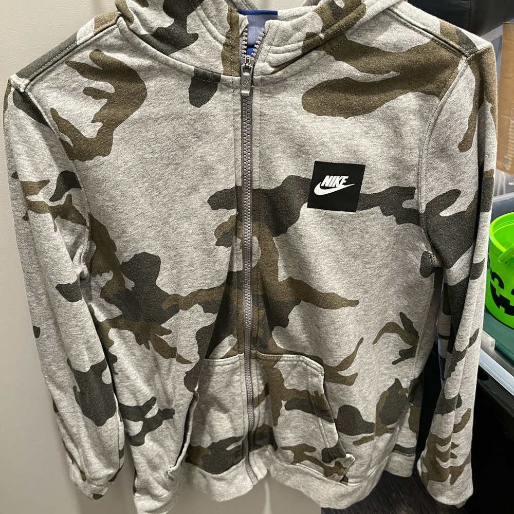 Nike hoodie